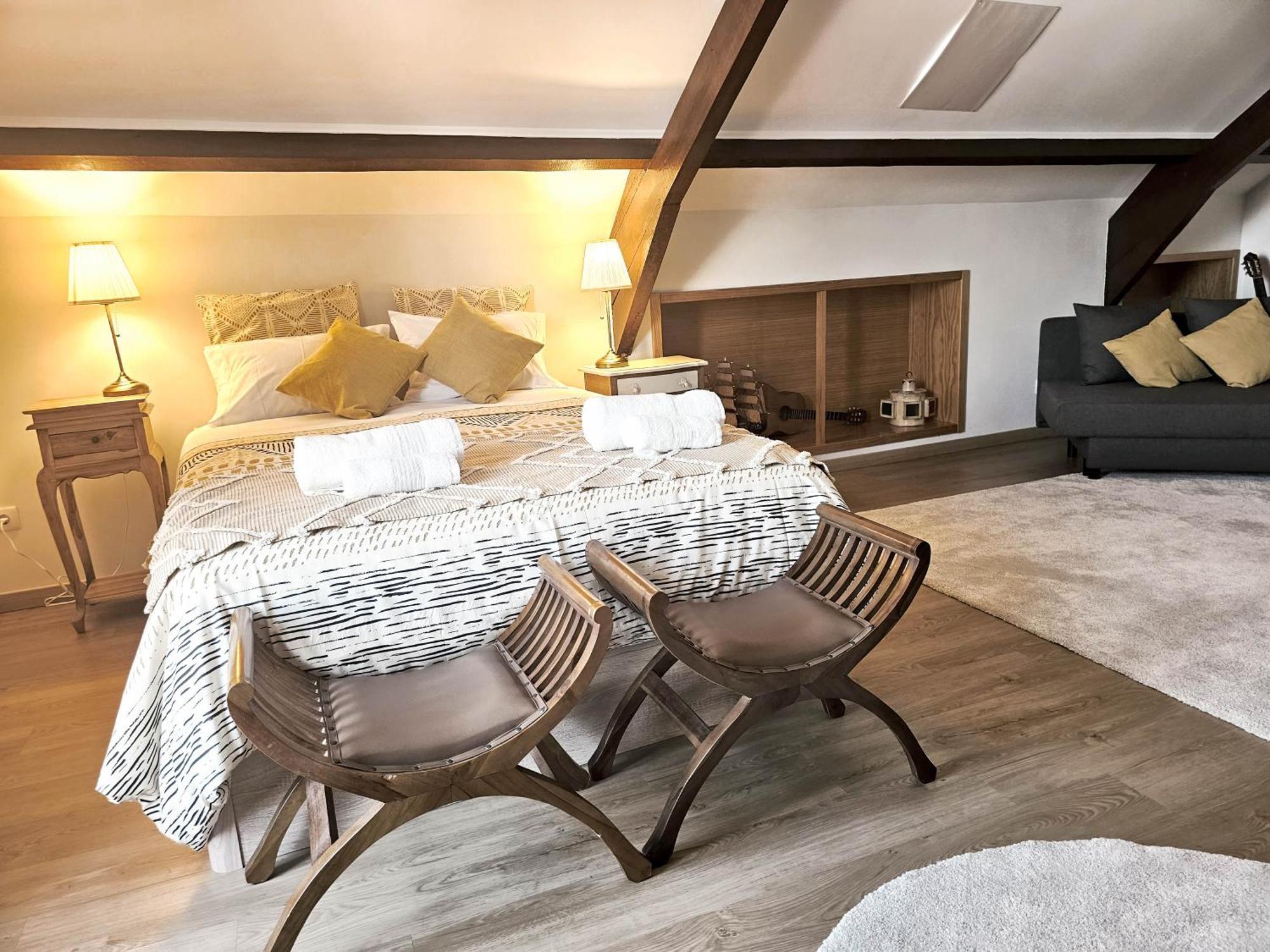 1884 Aveiro Loft Apartment ภายนอก รูปภาพ